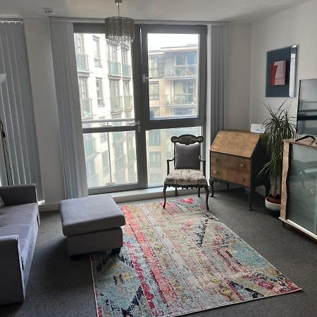 City Centre 1 Bed Apartment With Free On Site Parking With Cctv By Lets Relocations Birmingham Dış mekan fotoğraf