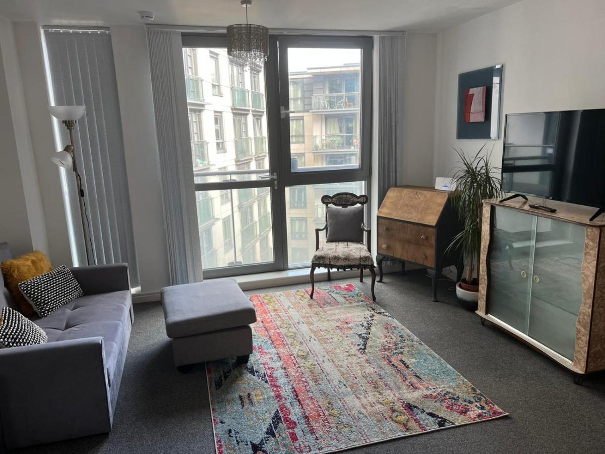 City Centre 1 Bed Apartment With Free On Site Parking With Cctv By Lets Relocations Birmingham Dış mekan fotoğraf